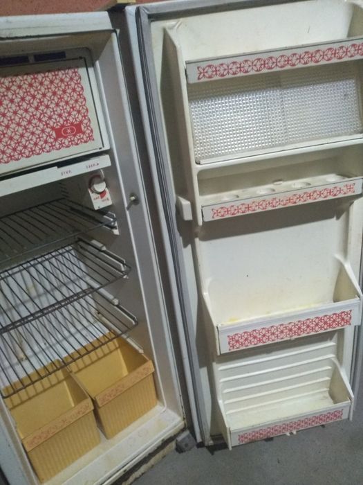 Вега Халадилник сотилади