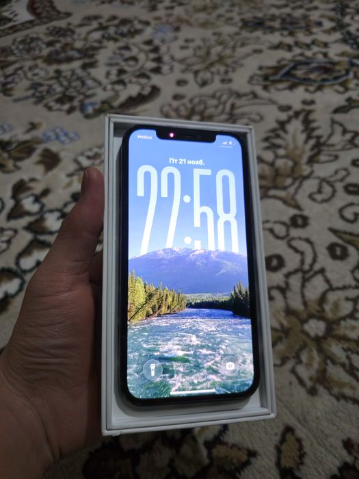 IPhone 12 srochna 64 gb