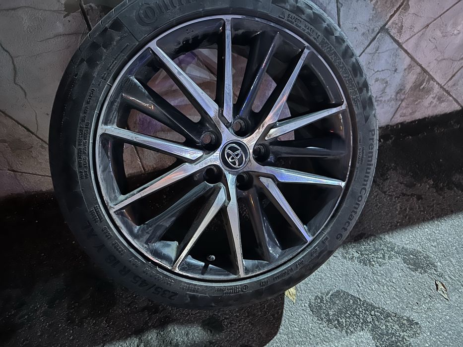 Продам диски на камри 235/45/18