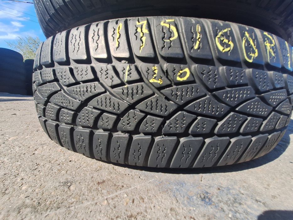 2 anvelope iarna 175/60r16 Dunlop rft Montaj Gratuit