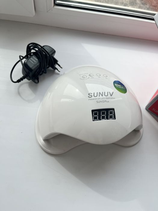 Лампа Sun для маникюра