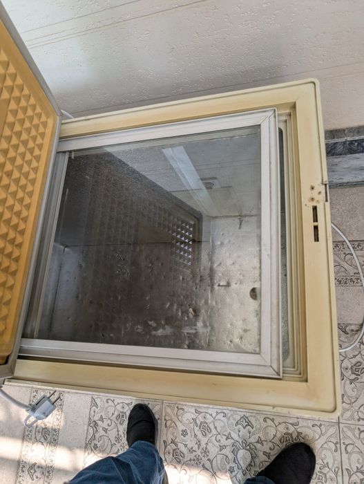 Морозильник в отличном состоянии