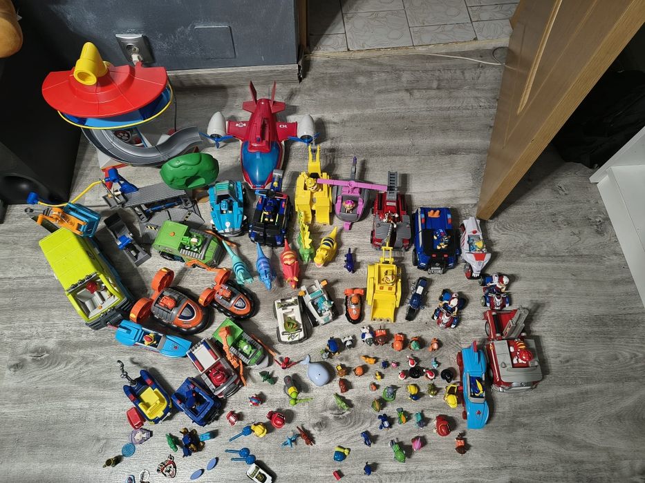 Vând colecție jucării Paw patrol