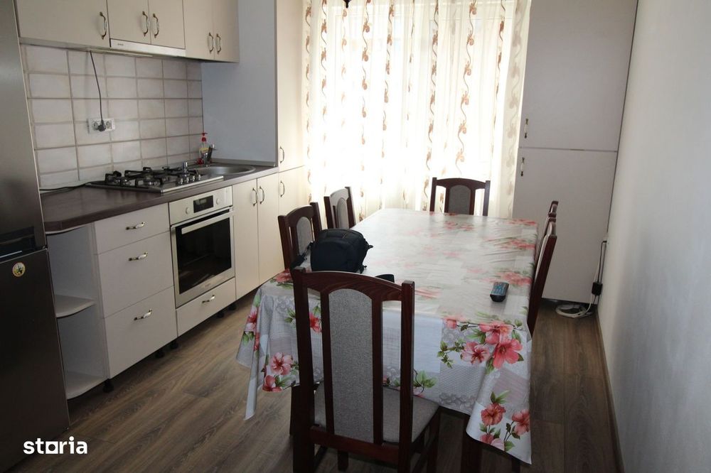 Apartament 2 camere, decomandat, Targu-Jiu,  zona 9 Mai