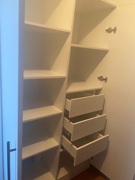 Продам  шкаф . В отличном состоянии