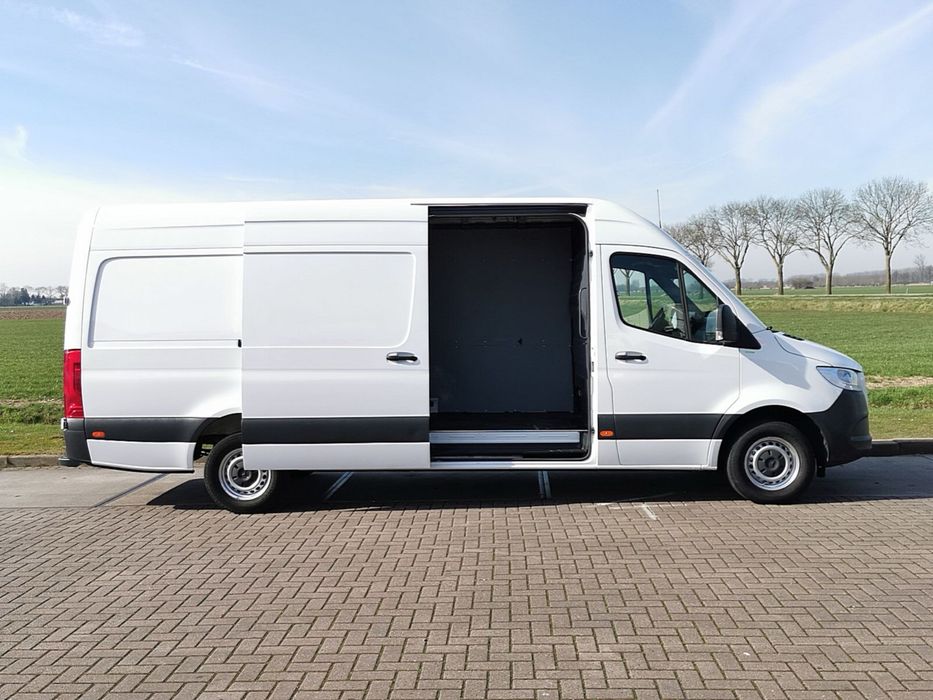 Transport mobila, mutari, bagaje, debarasari locuinte in Bacau si tara