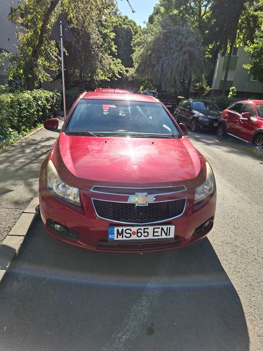 Chevrolet Cruze LS Hatchback, 1,6 benzina