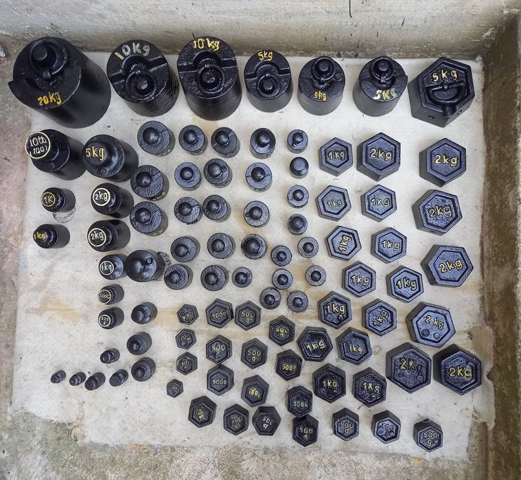 Cântar vechi funcțional