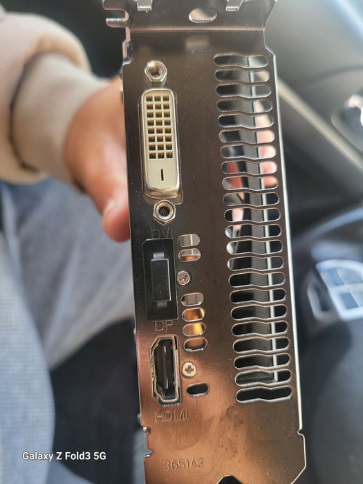 Видеокарта 5500ХТ 8 Gb