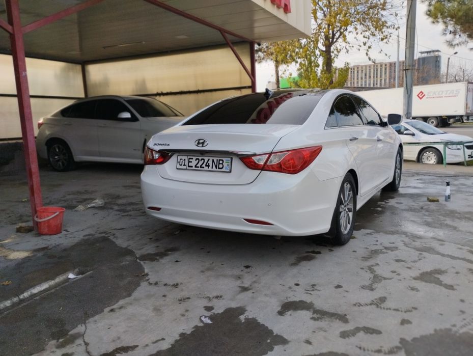 Hyundai sonata  в отличном состоянии