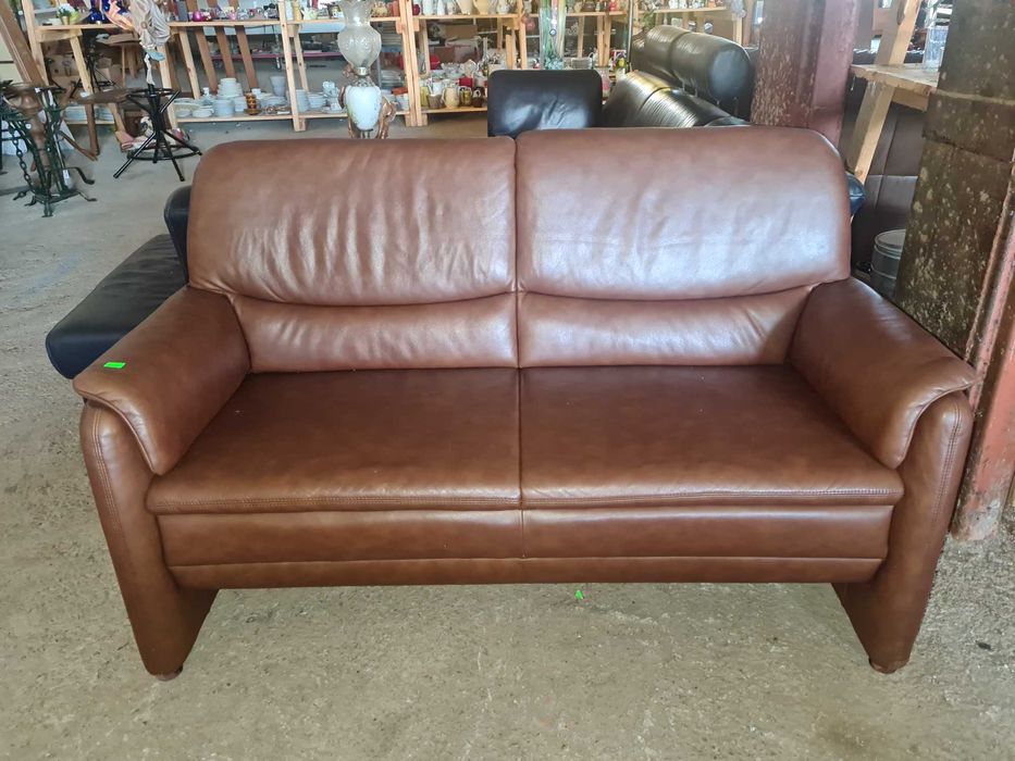 кожен диван двойка внос от европа