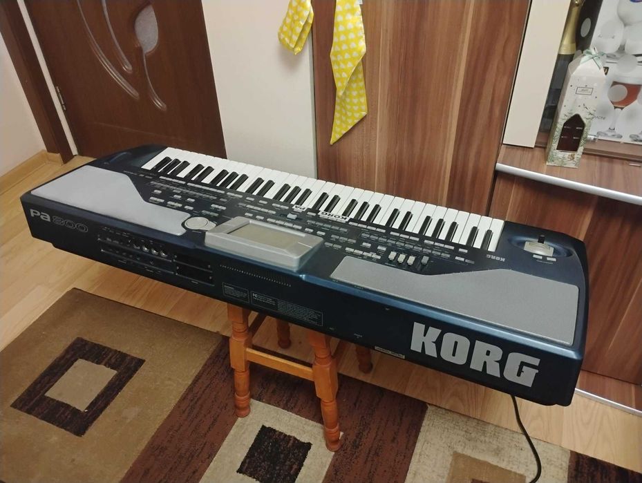 Orga Korg Pa 800