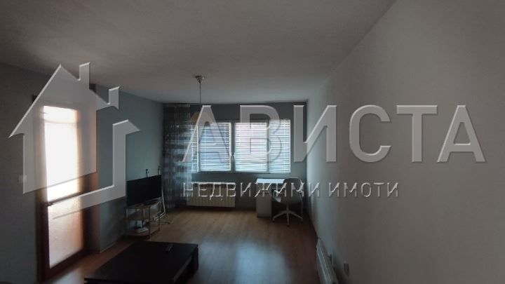 Дава се под наем Тристаен апартамент в София, Лагера - 84 кв.м за 510 € - Снимка #5