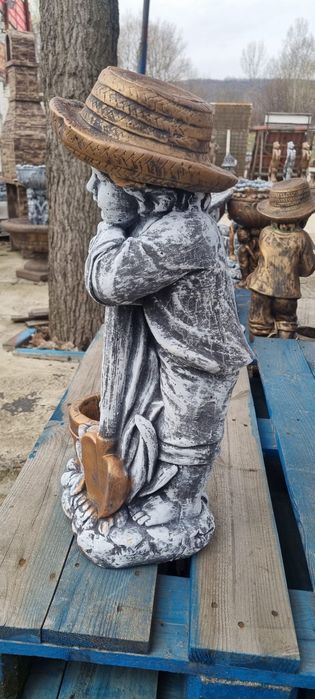 Statuete din beton,statueta fermier,statui din beton