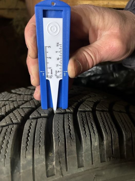 Зимни гуми Bridgestone LM005 - 205/60/16