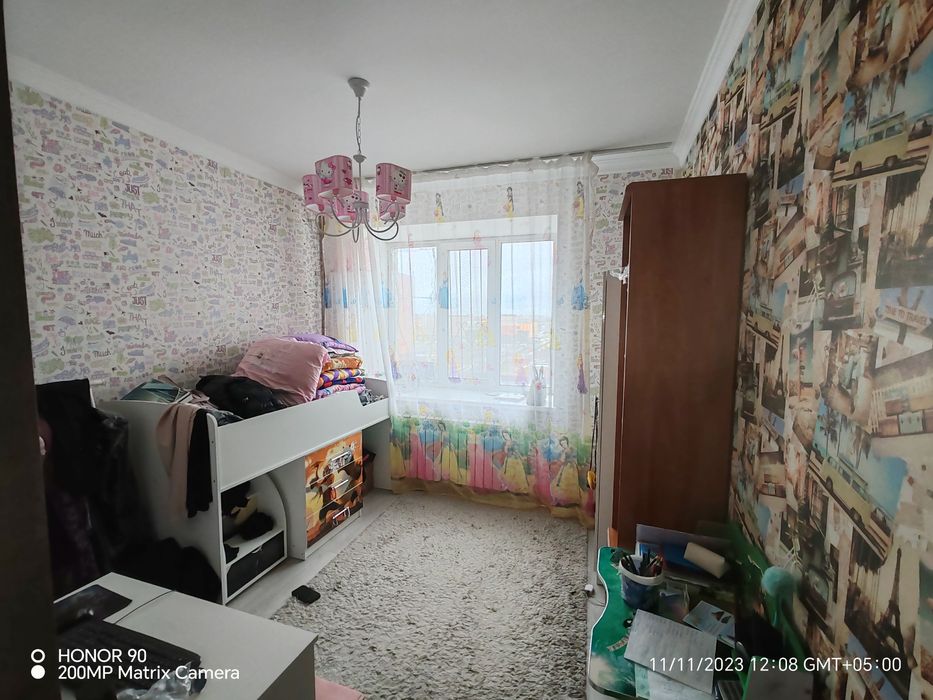 Продам 3-х комнатную квартиру