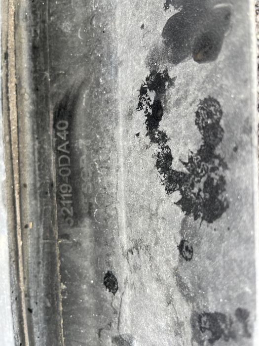 Броня Toyota Yaris 2017