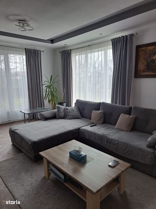 Casă parter în Grigorescu 4 camere, bucatarie, living, 2 băi, ST 688mp