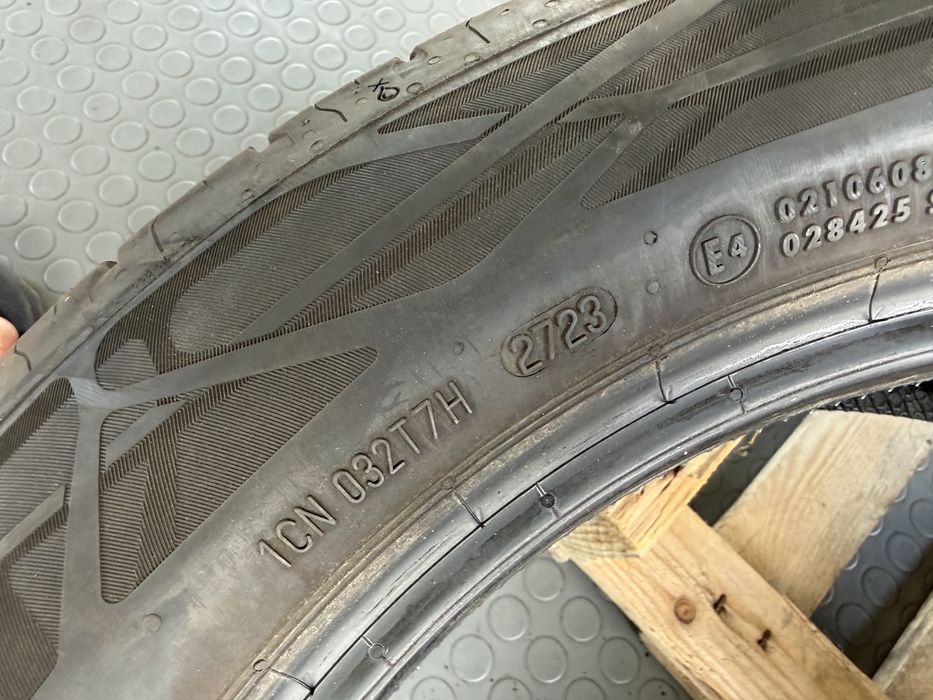 4бр. ОТЛИЧНИ Летни Гуми С Борд 205/55R/17 -CONTINENTAL- DOT:2723- 6.5мм.
