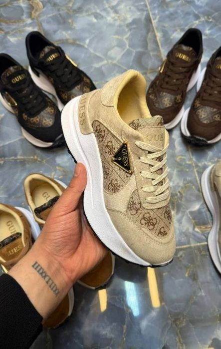 Adidași pentru damă Guess