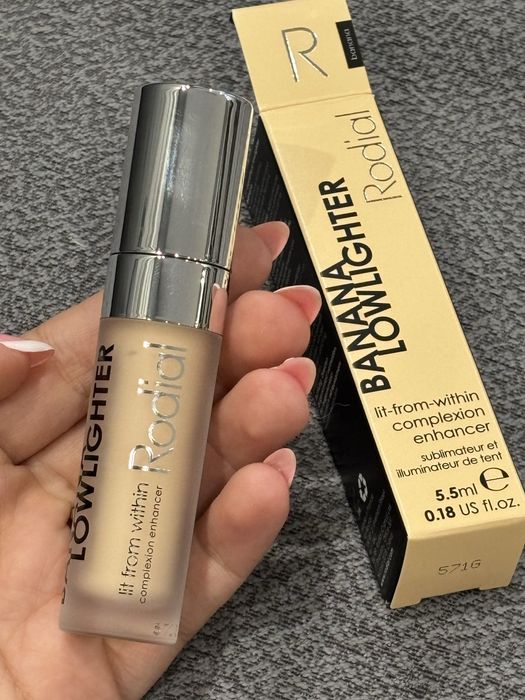Rodial Banana Lowlighter