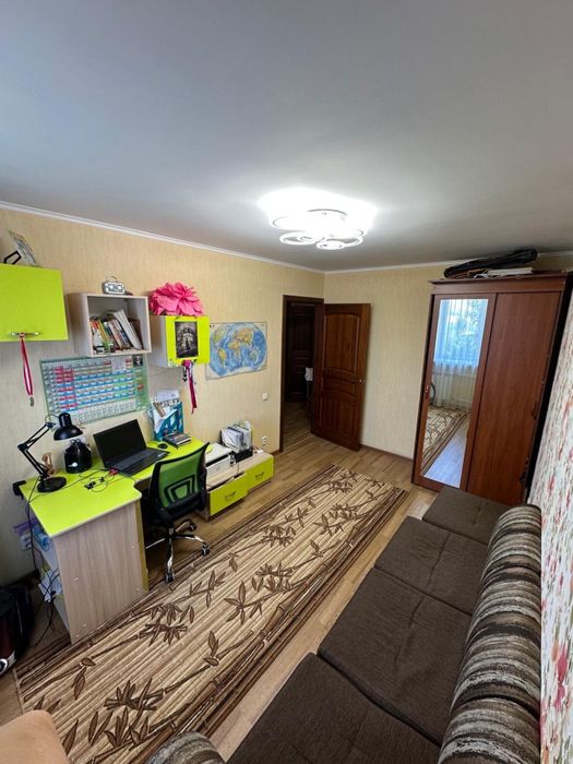 Продам 3х комн район Зигзаг