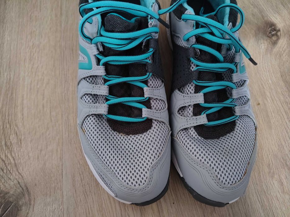 Adidași Decathlon Nr 40