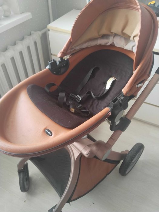 Детская коляска Hot mom