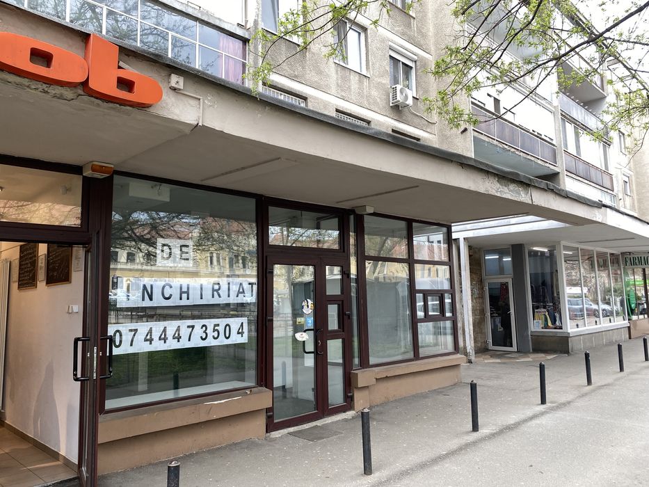Inchiriez spatiu comercial zona garii Oradea Piata Bucuresti