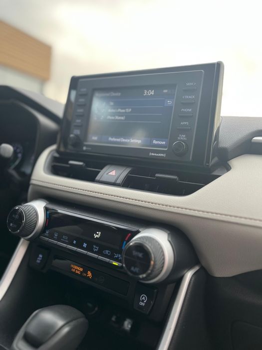 Машина     продам.