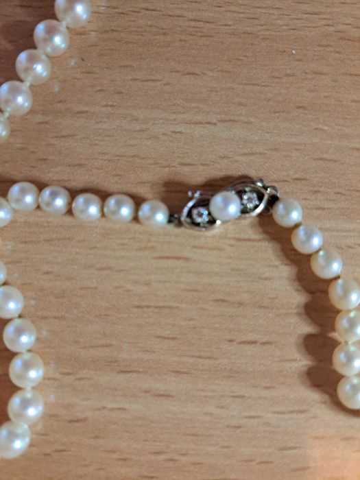 Perle cu inchizatoare aur alb 18k si diamante