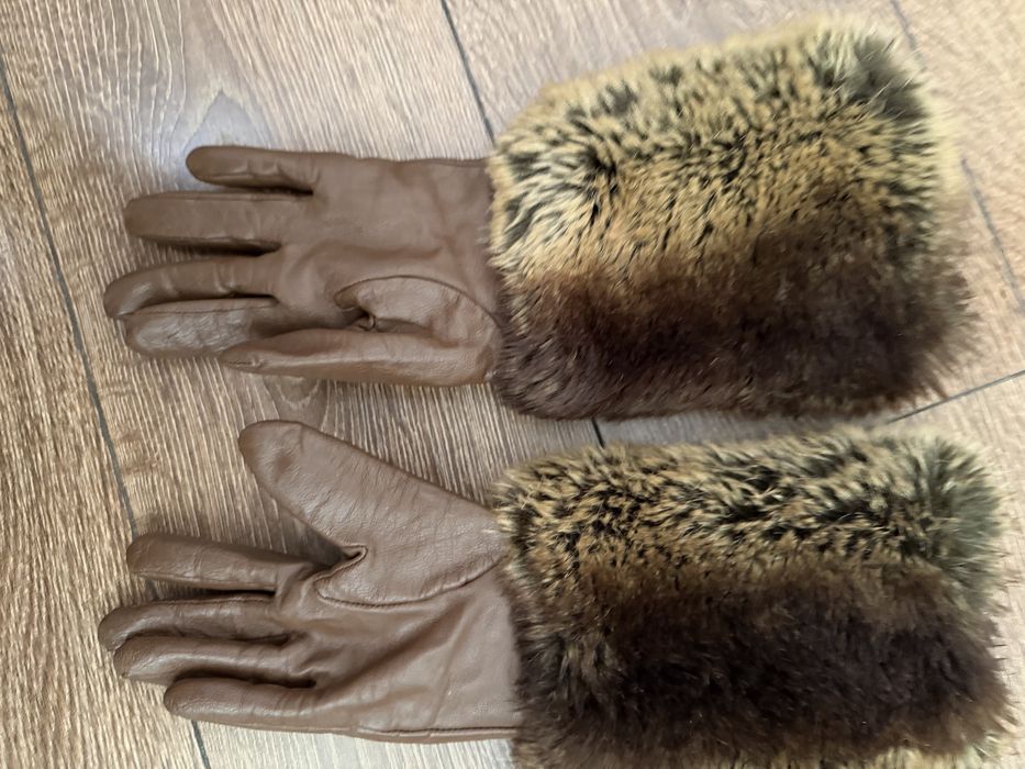 Кожени ръкавици Zara