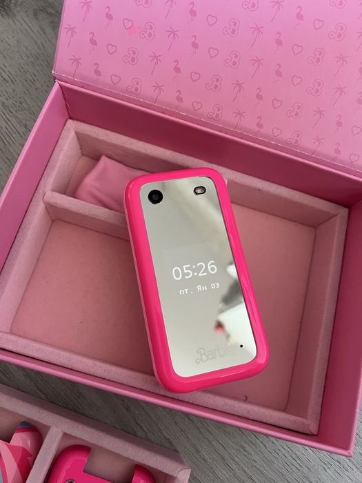 HMD Barbie Phone