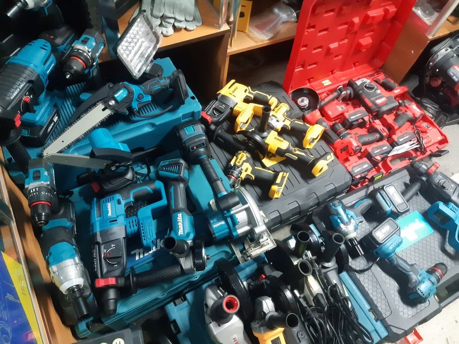 Бутик, отдел +- на авто