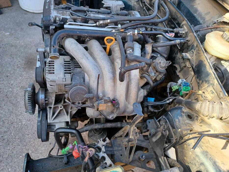 Двигател за  passat b5 1.8l 125.k