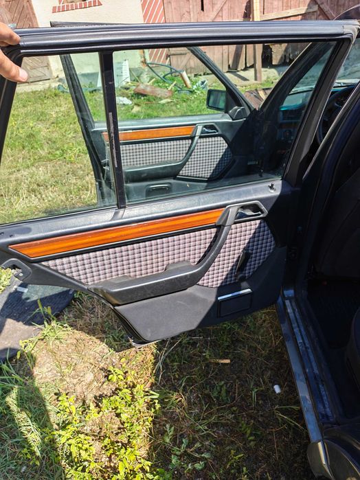 Mercedes W124, 3.0 diesel