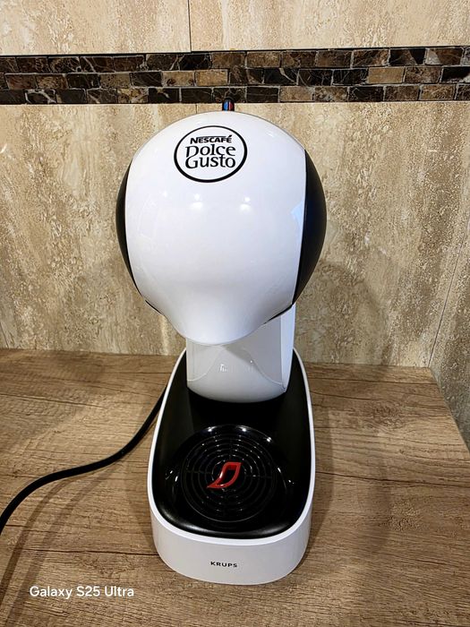 Aparat cafea Nescafe