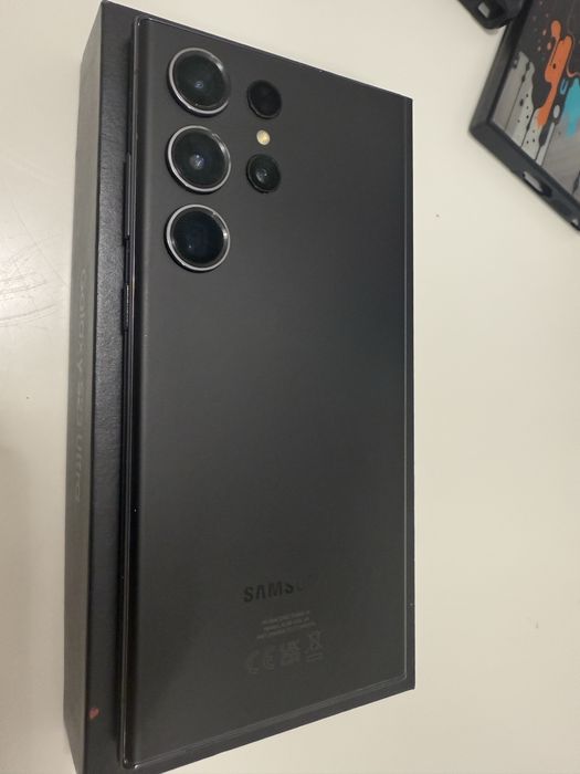 Vand Samsung Galaxy S23 ULTRA 512 Gb