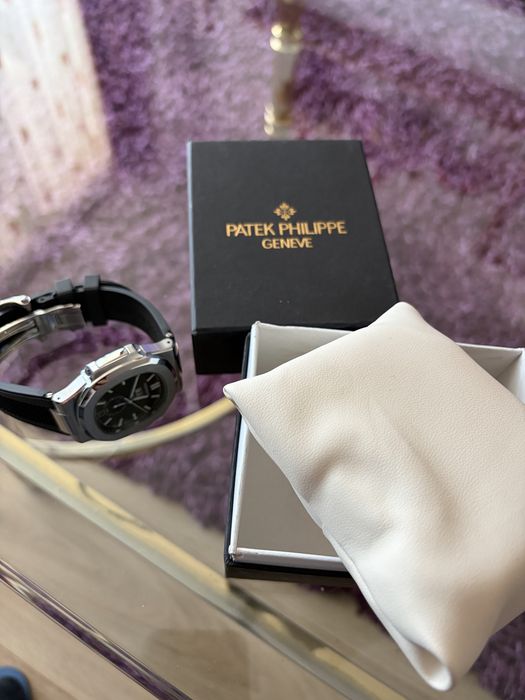 Patek Philipe nautilus cu curea de silicon