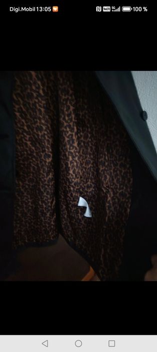 Trenci din imitație de piele mărimea 40.