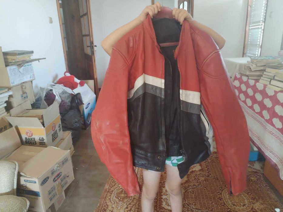 Дамско рокерско яке