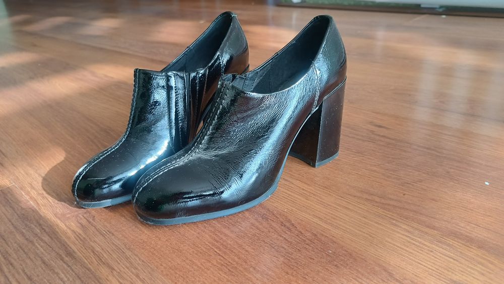 Туфли, лакированные