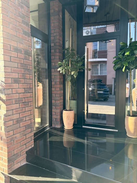 Spatiu comercial/birouri  de inchiriere centru Drobeta