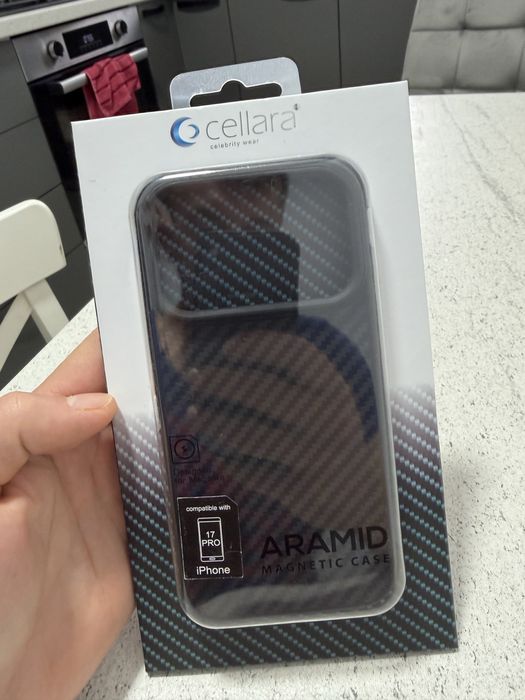 Husa iphone 17 pro Aramid Cellara 2