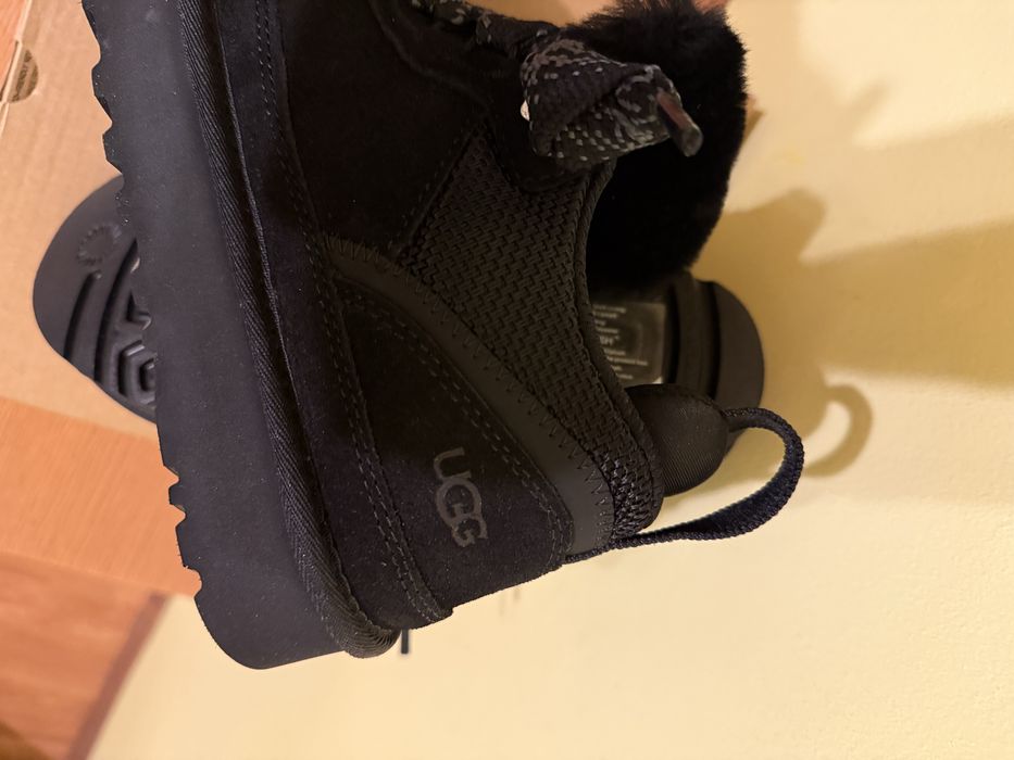 UGG Lowmel, negrii, marimea 40
