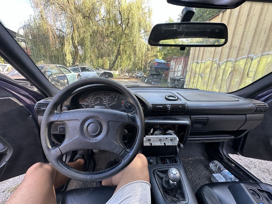 Bmw e36 компакт М пакет шпер НА ЧАСТИ