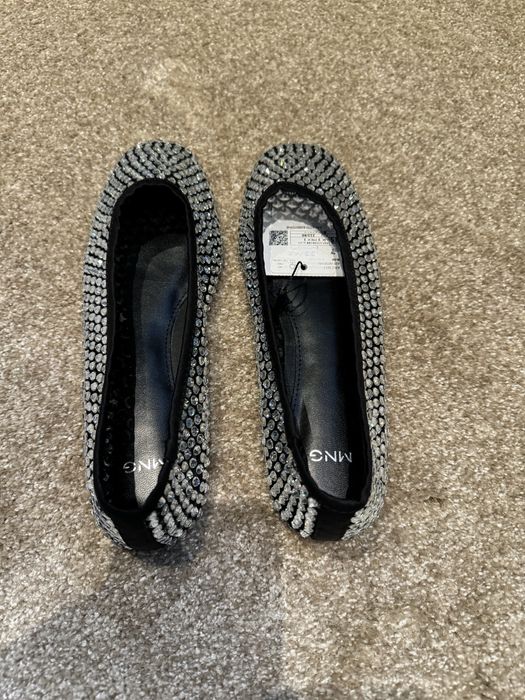 Нови балерини с камъни