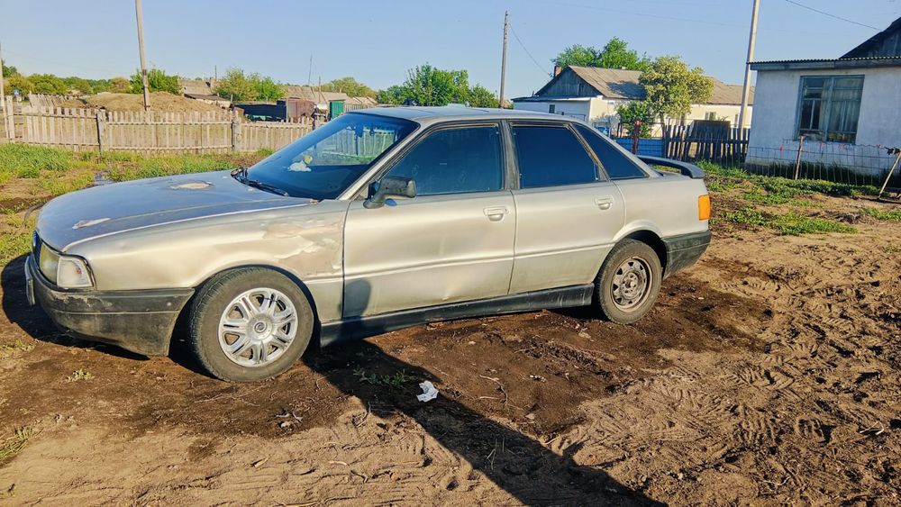 Продается Ауди 80 б3