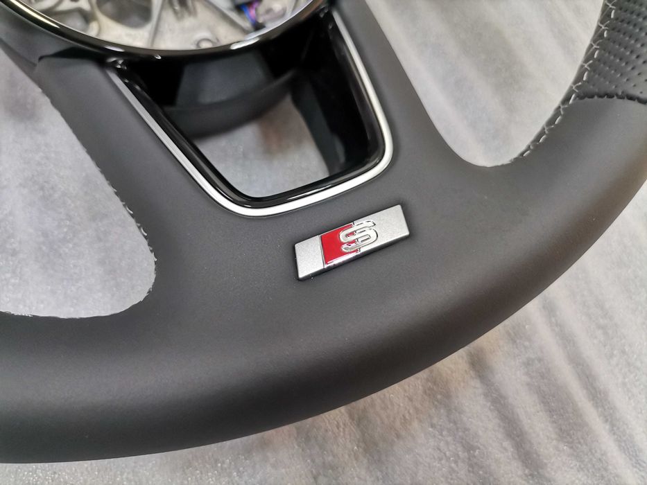 Нов Оригинален Спортен Волан S Line Audi A1 GB A3 S3 8Y 82A419091AC