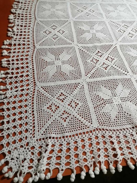 Покривка плетена